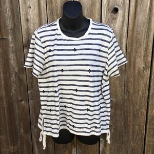 Universal thread striped top